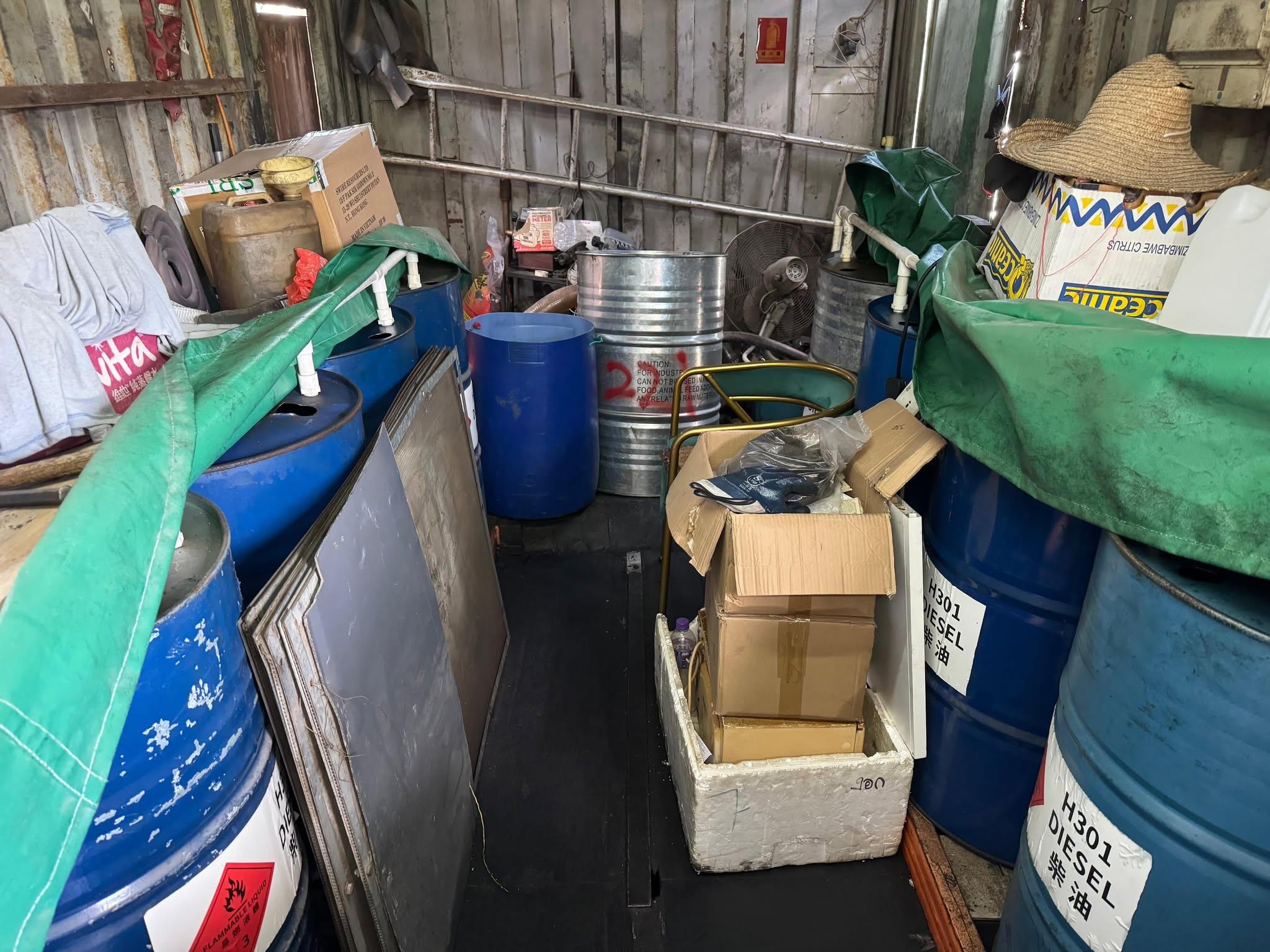 消防一連四日打擊非法油站。(消防處圖片)