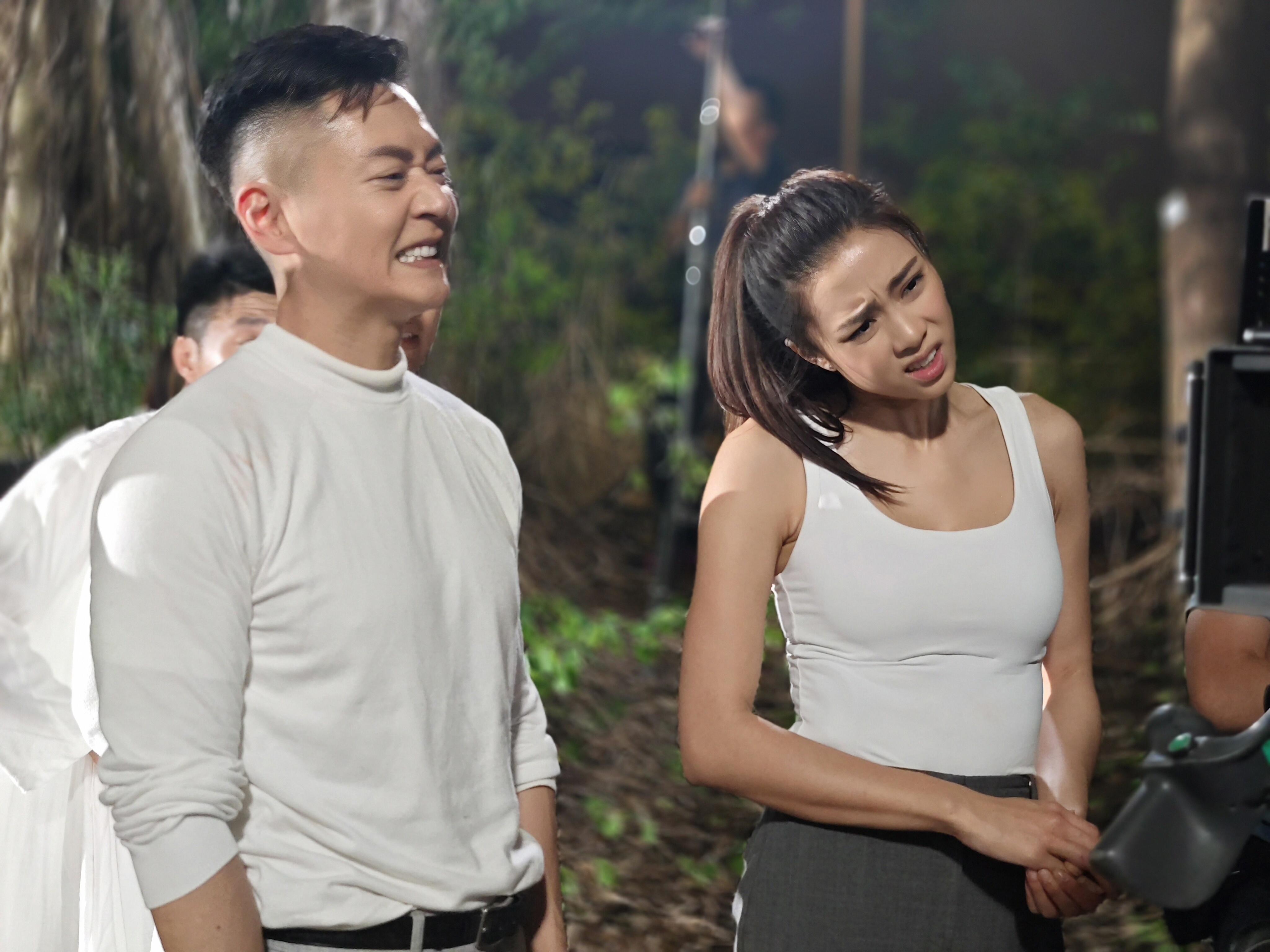 劉穎鏇張振朗「黑場雙煞」靚相。