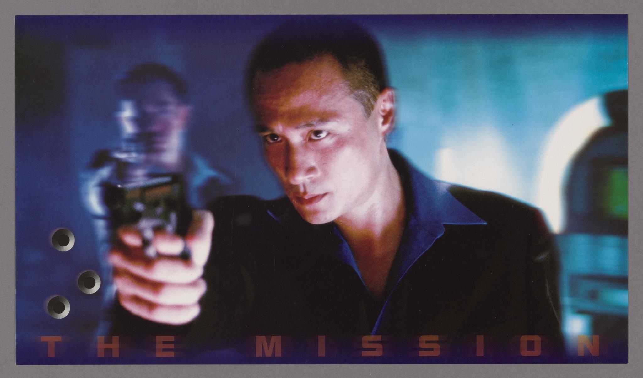 《鎗火》由杜琪峯執導,於1999年推出,是非常破格的黑幫電影。