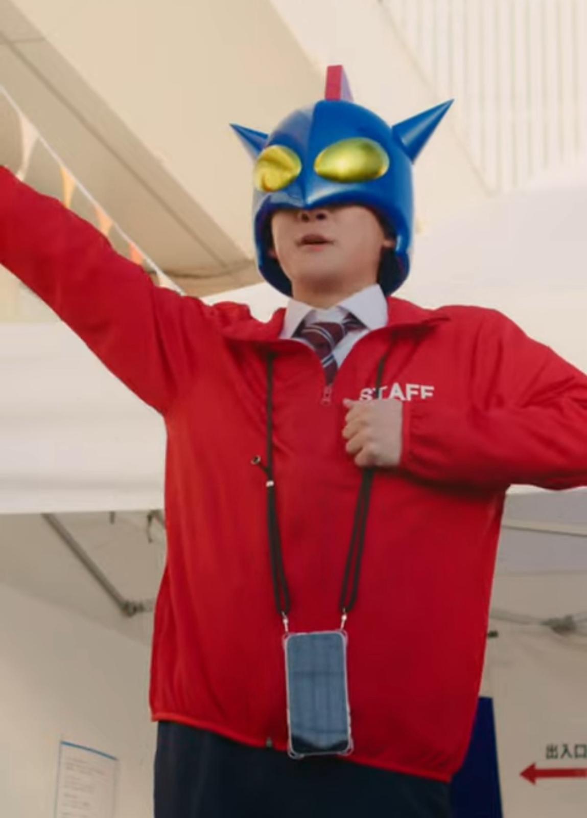 《蠟筆小新 》 推出20年後真人版廣告。