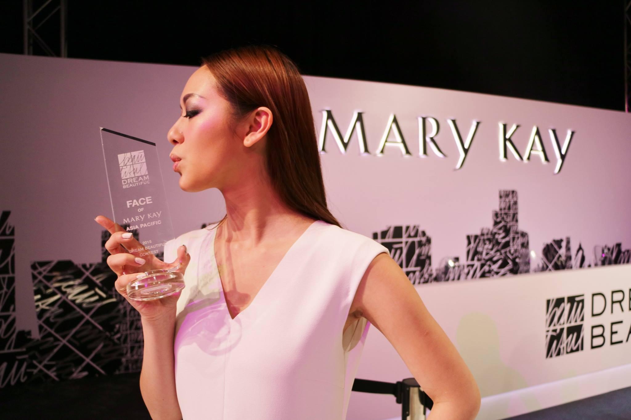 馮盈盈當年獲不少機會拍廣告。