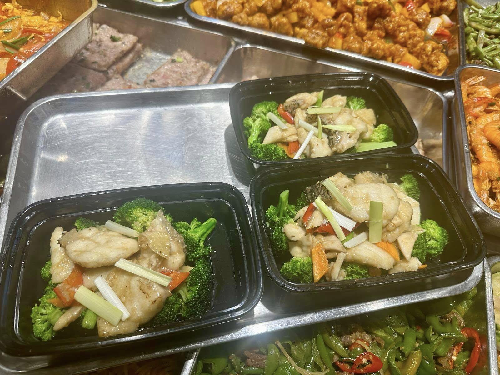 「老闆娘家常飯」兩餸飯(香港兩餸飯關注組圖片)