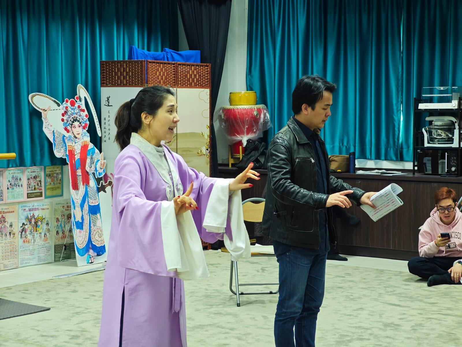 謝曉瑩在社交平台上載彩排實況。