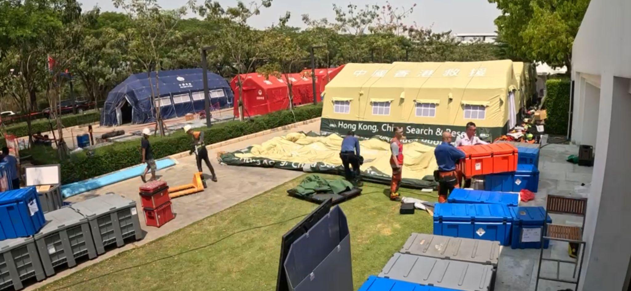 香港消防處表示,經過連日在緬甸地震災區的搜救行動,特區救援隊現正忙於收拾裝備,準備回港。(消防處FB)