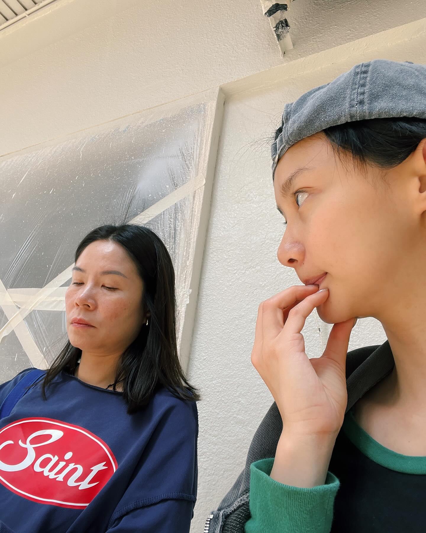 袁澧林高燒不退,經理人急急將她送院。