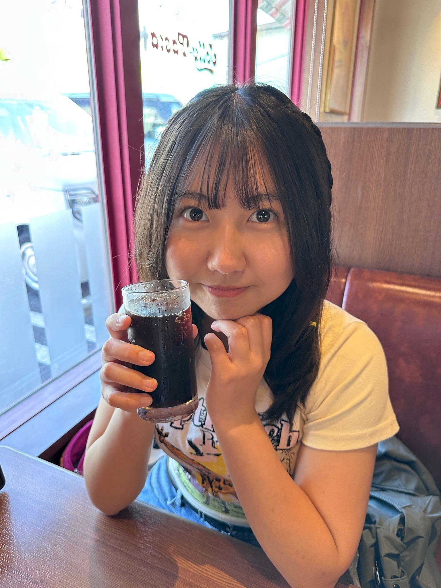 「美心妹妹」Celine楊鎧凝冷靜應對日本地震預言。(facebook@Celine 楊鎧凝)