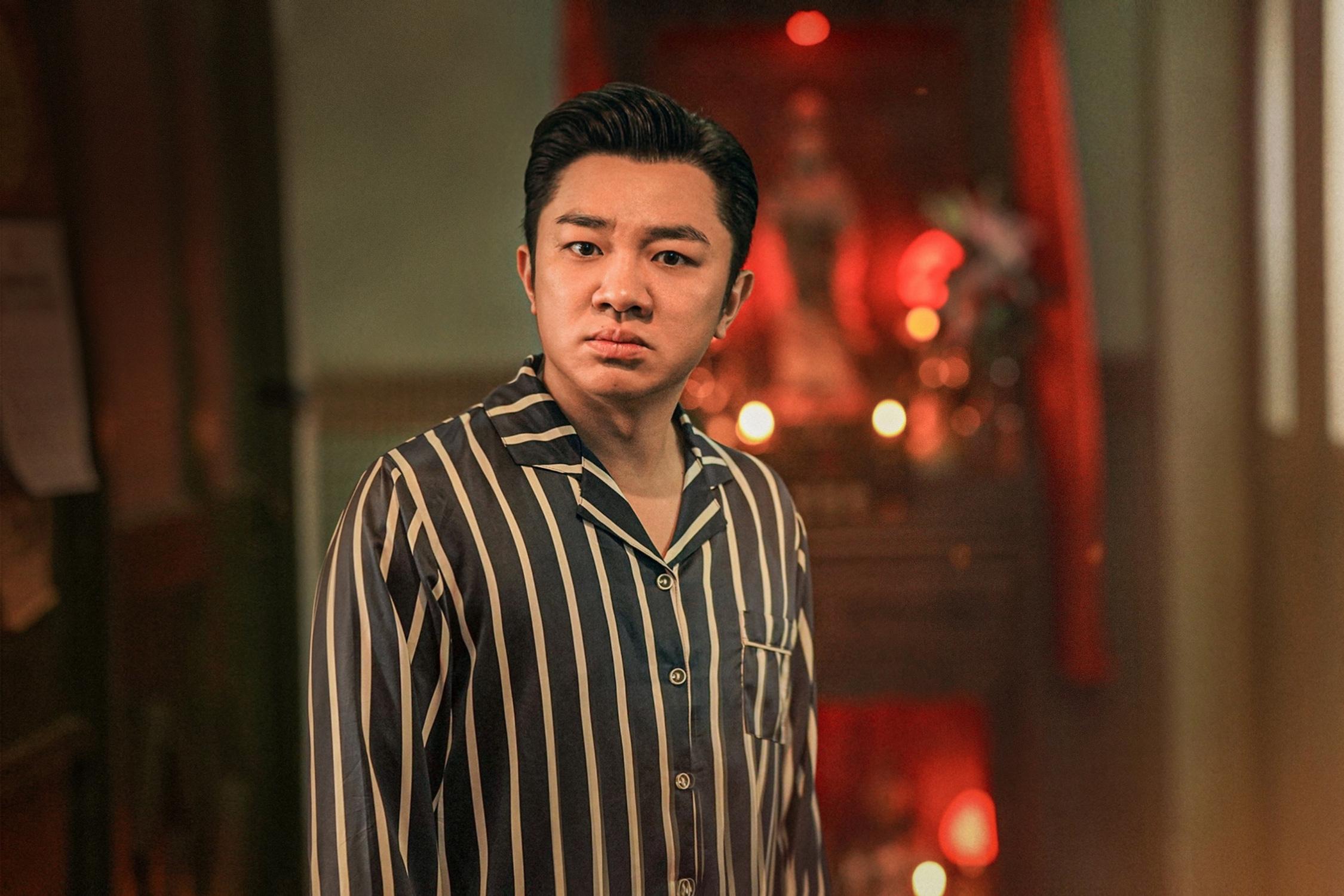 臧健和從小攤販做起,從無人問津到門庭若市,身邊嘴硬心軟的紅姐(惠英紅飾)、華哥(朱亞文飾)、