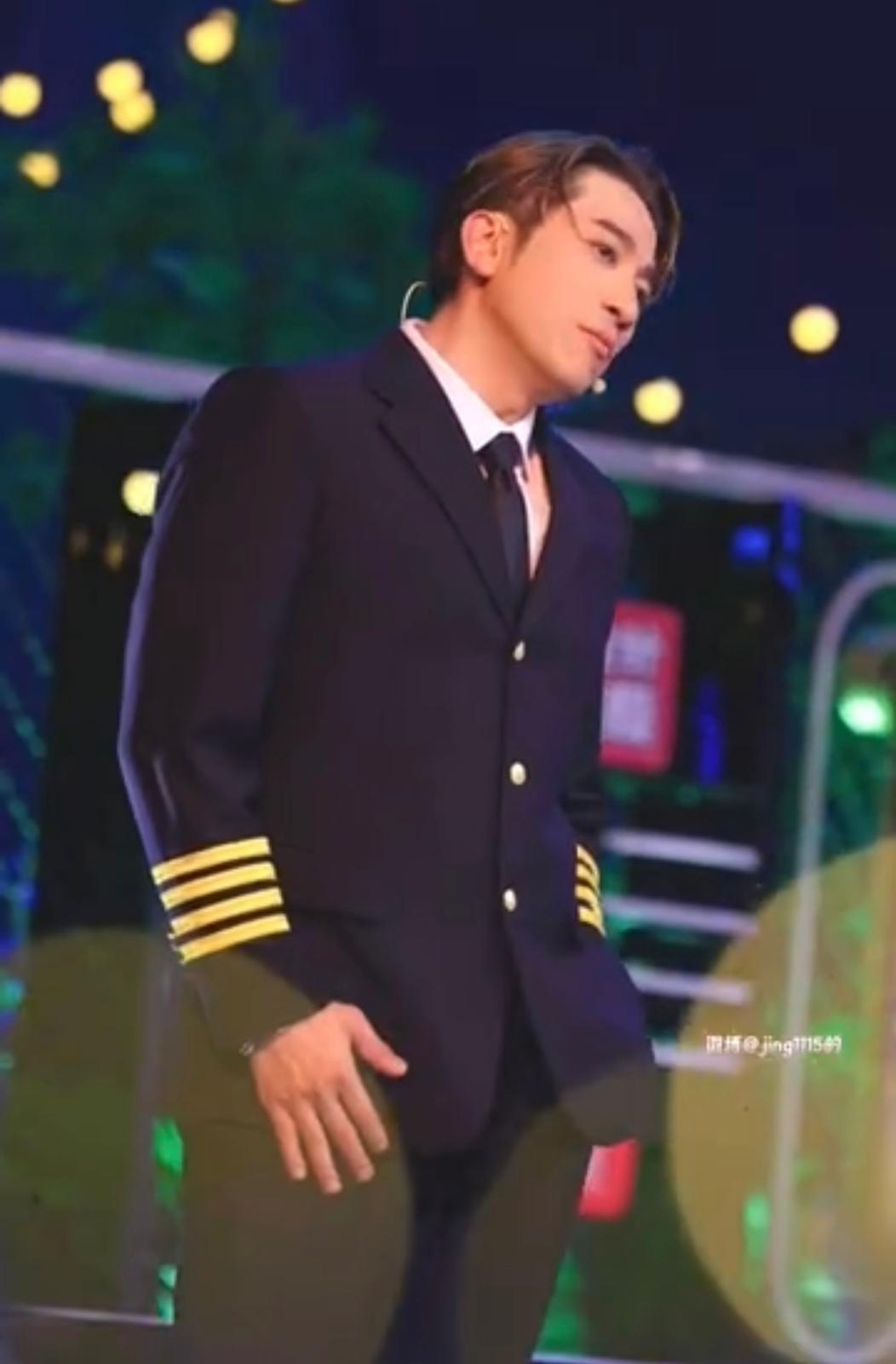 內地直播節目《今晚好犀利》。