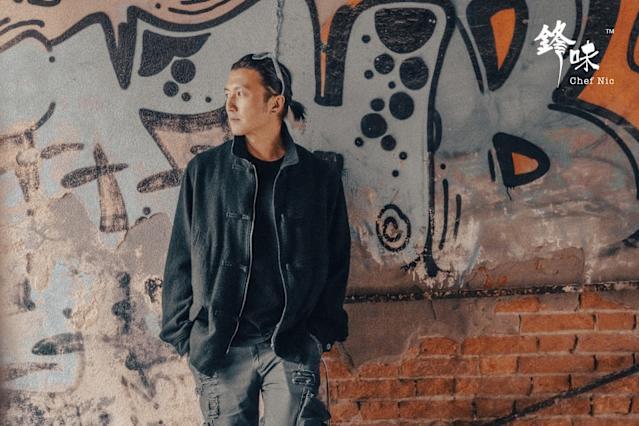 謝霆鋒內地賣烤腸銷售額達15億銷量全國第一 登陸香港一條索價15元