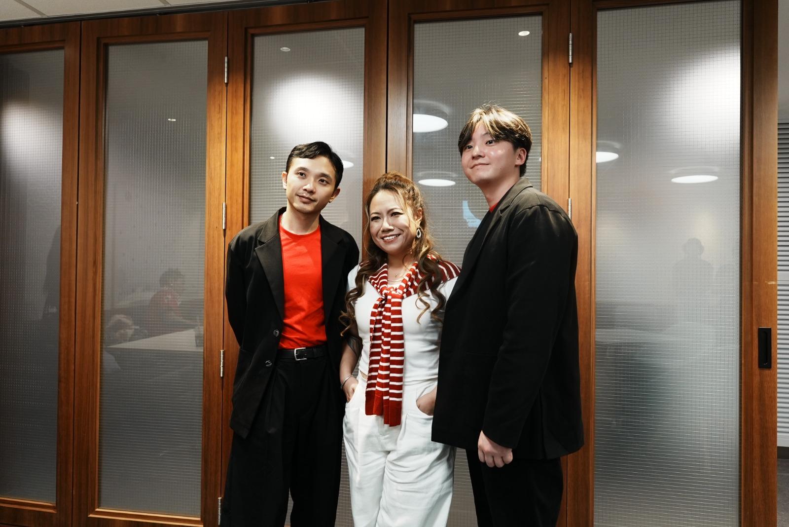 主音Kit大讚霆鋒演唱會製作精美。