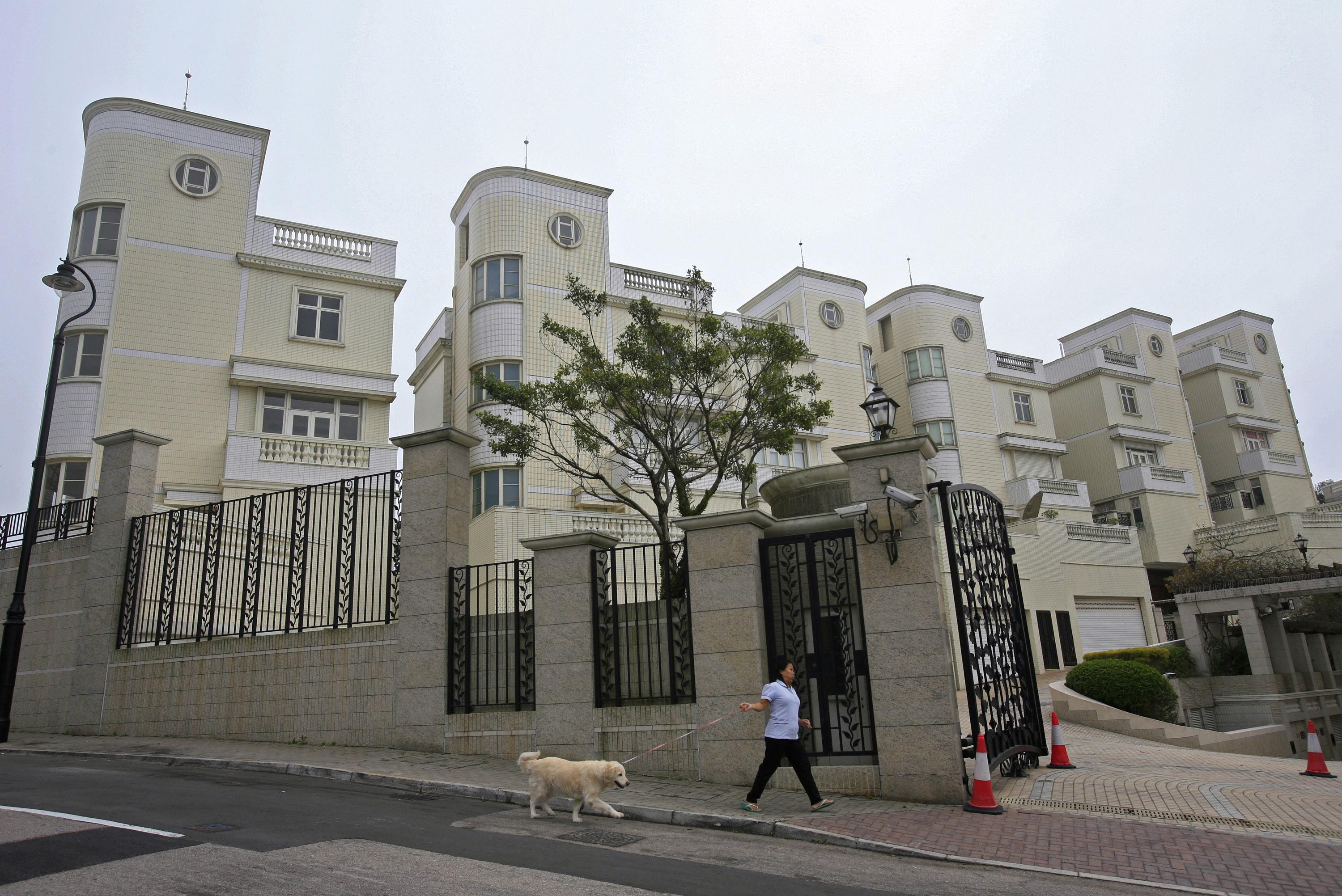 仲量聯行:首季租售價格續挫 關稅短期令投資者抱觀望 維持樓價全年跌5%