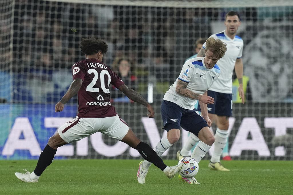 拉素與拖連奴踢平1:1。(美聯社)