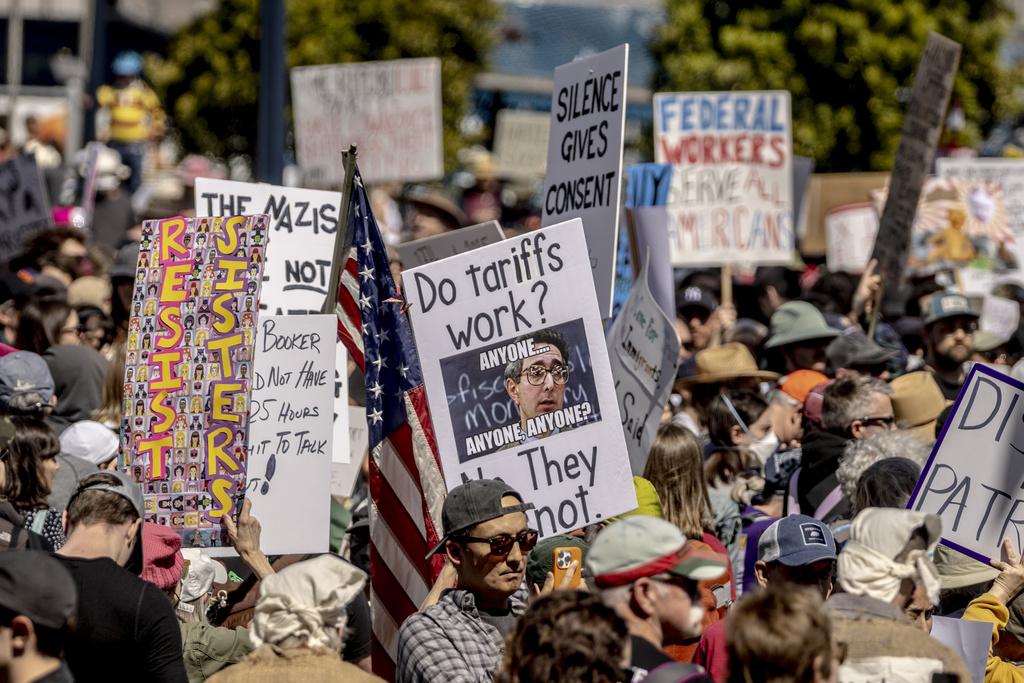 美國連日來爆發示威或遊行,反對總統特朗普。(AP)