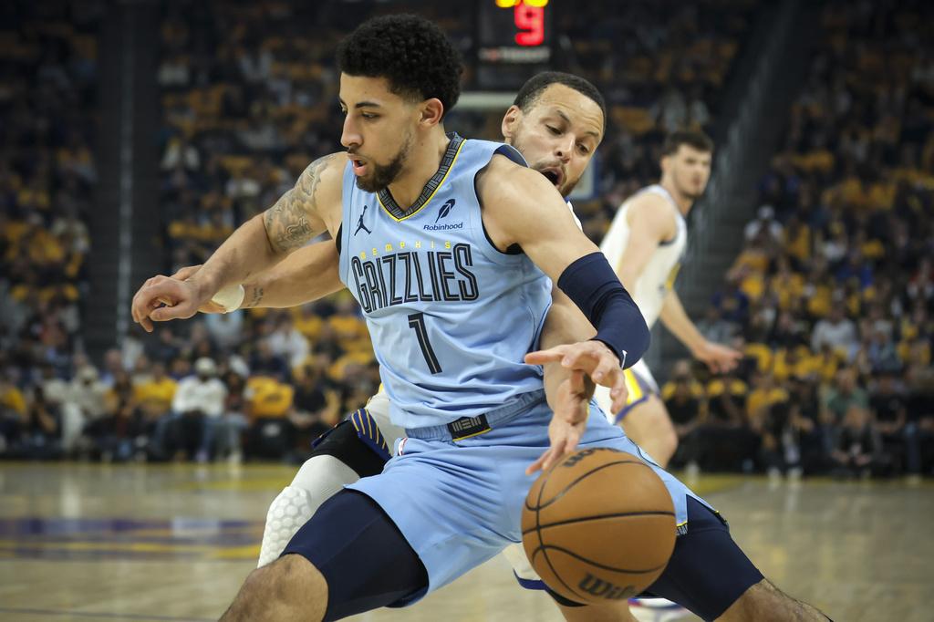 勇士121:116擊敗灰熊。(美聯社)