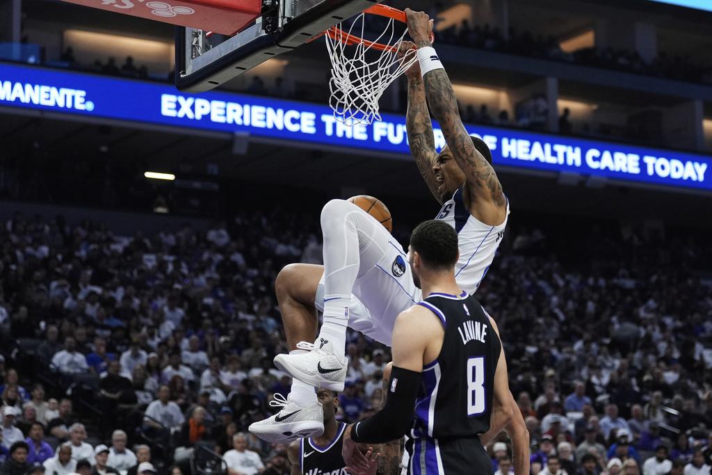 獨行俠120:106擊敗帝王晉級。(美聯社)