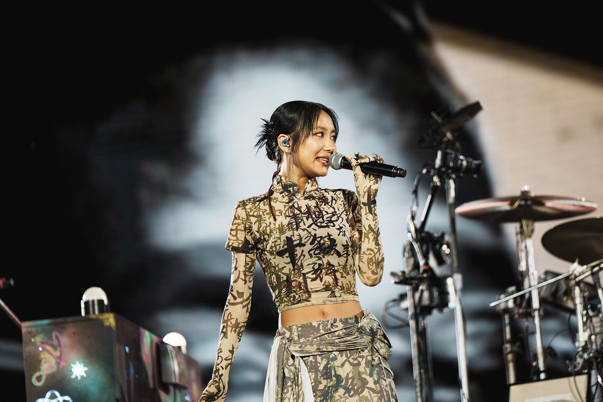 Marf為Coldplay演唱會擔任開場嘉賓,表現毫不怯場。