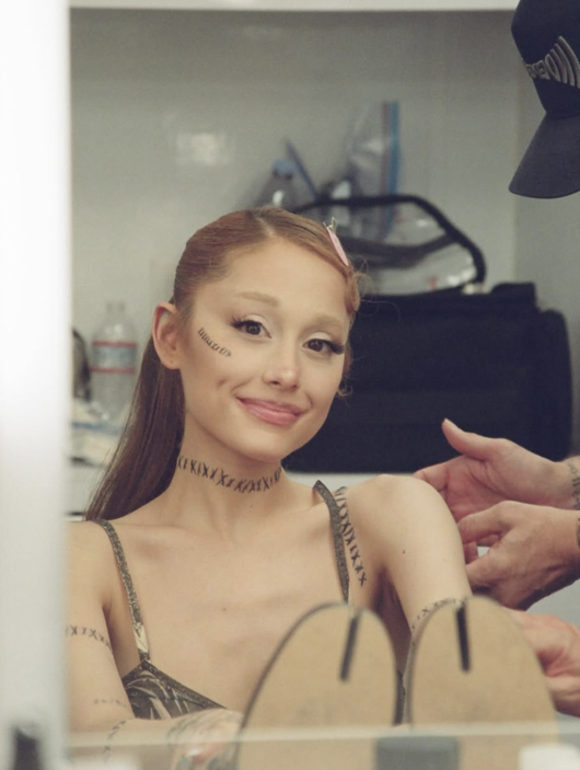 Ariana Grande早前於TikTok拍片,談到自己暴瘦的問題。