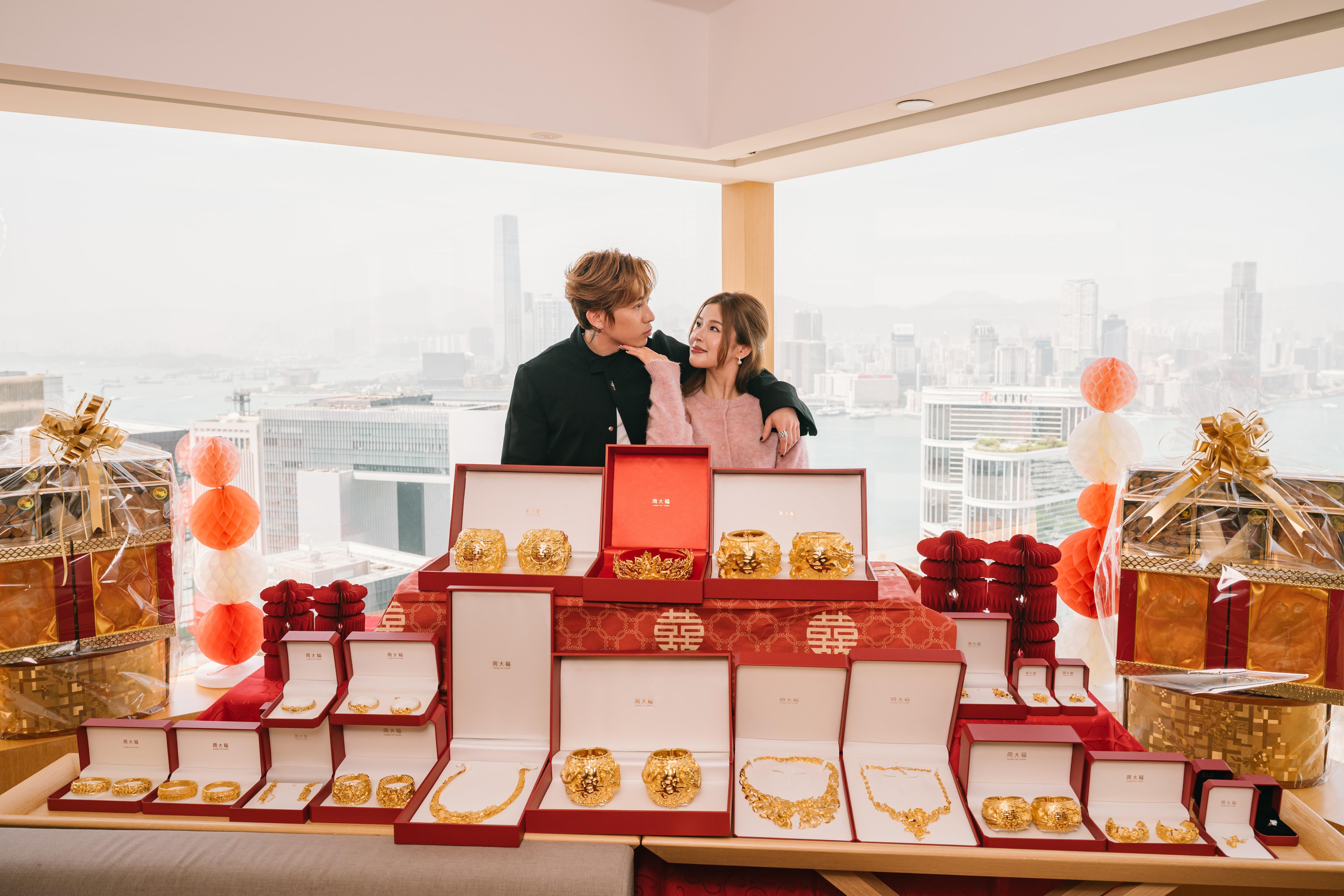 Tyson Yoshi挑選的金器系列採用中式簡約風格 巧妙融合時尚符號與吉祥紋飾「方如意」。