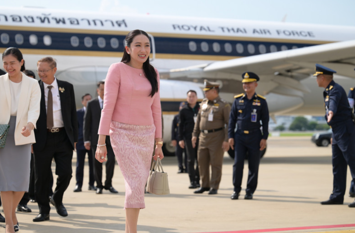 泰國總理佩通坦結束兩日柬埔寨訪問回國後,發高燒入院。(佩通坦FB)