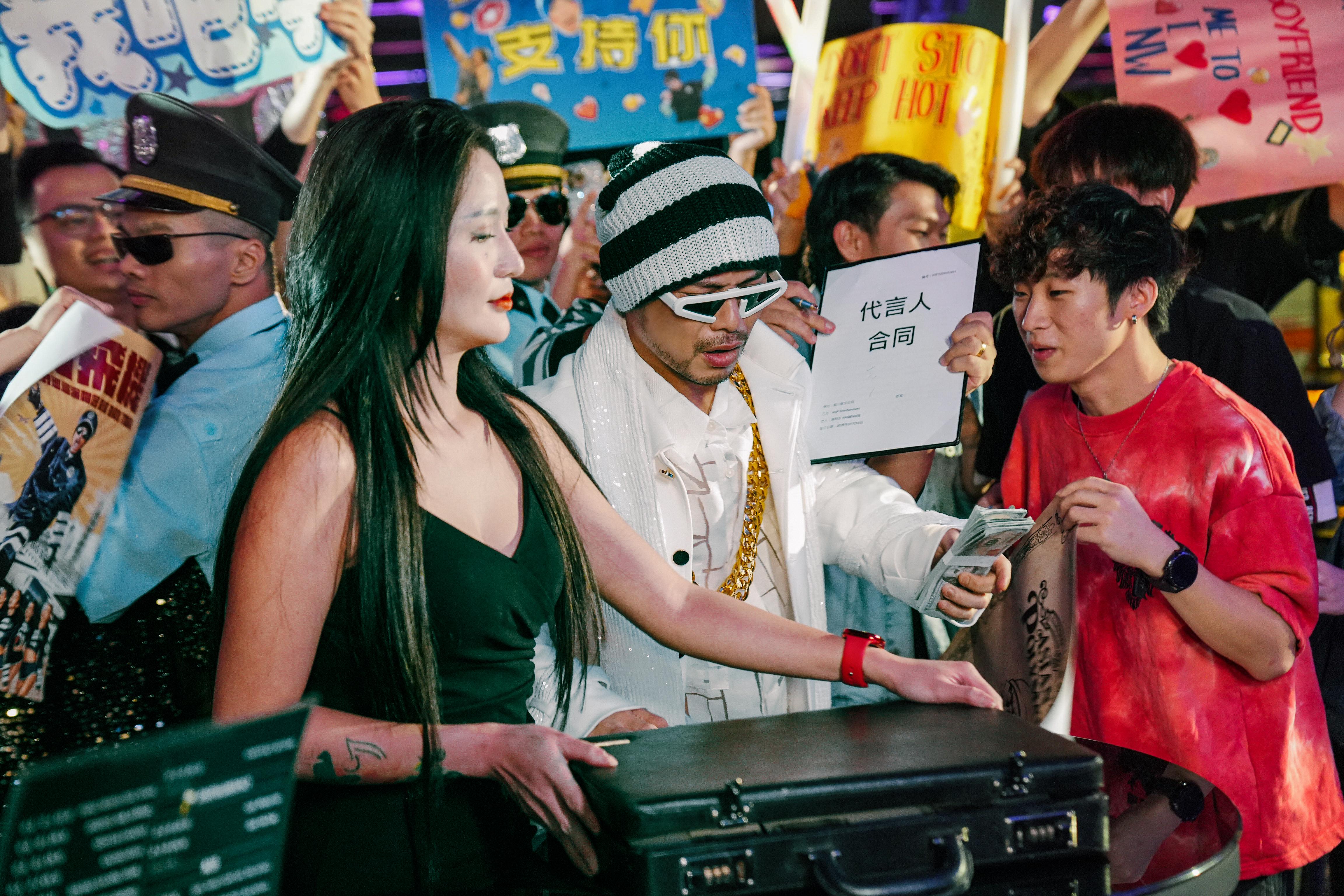 《悔過書》一針見血的歌詞、劇情,再次展現黃明志超強的獨特魅力。