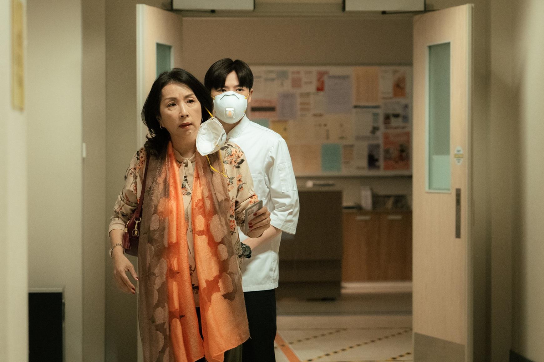 陳瑞輝在《麻甩媽咪》演余香凝丈夫,不敢拒絕母親(陳秀珠飾)的旨意。