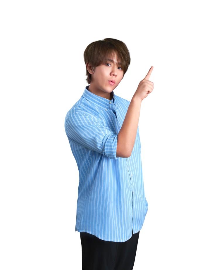 姜濤連續四年代言牙膏品牌。