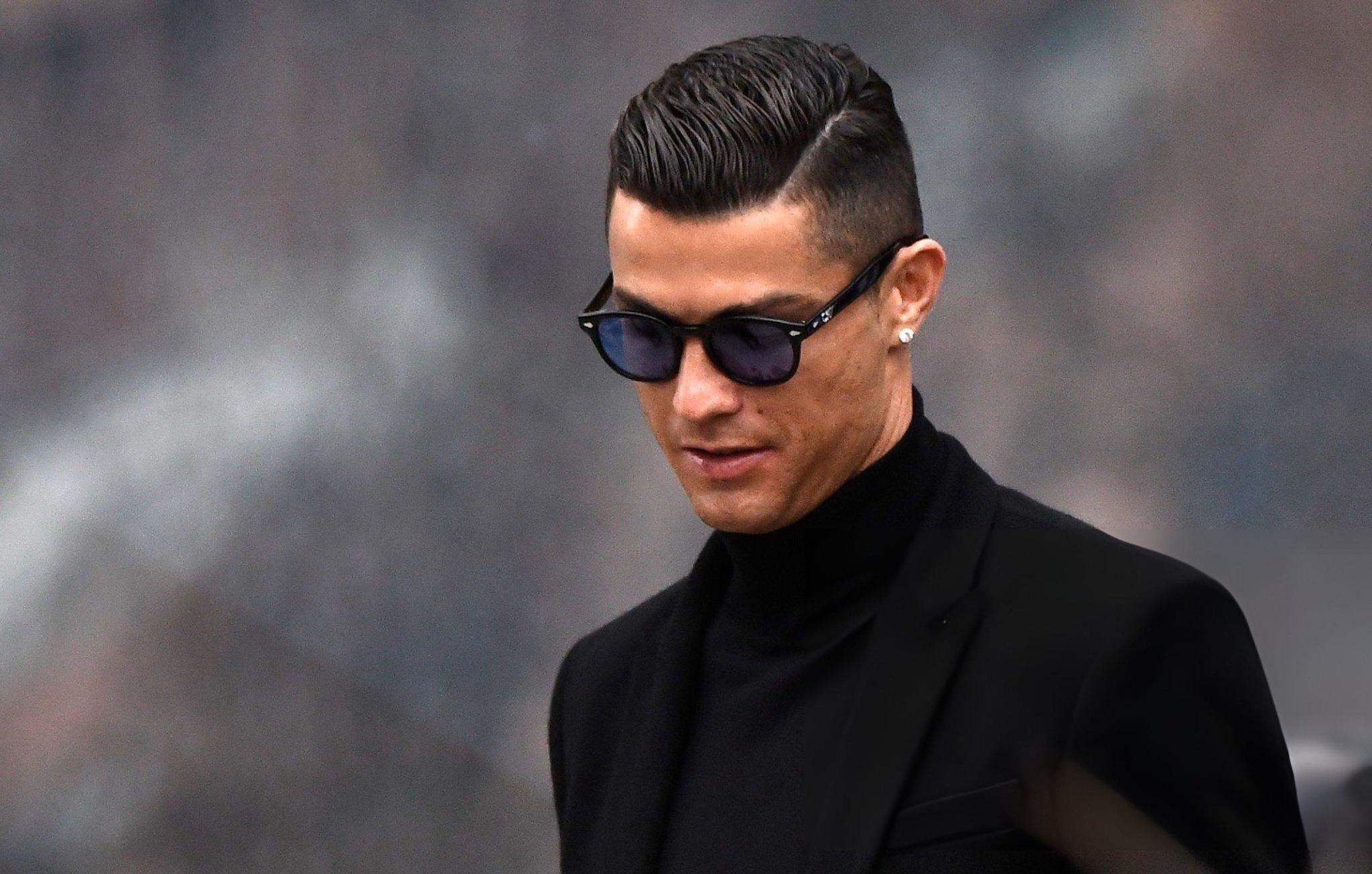 C朗的公司已經有3部電影正在製作中,第一部電影的內容和詳細資料,將很快就公布。(網上圖片)