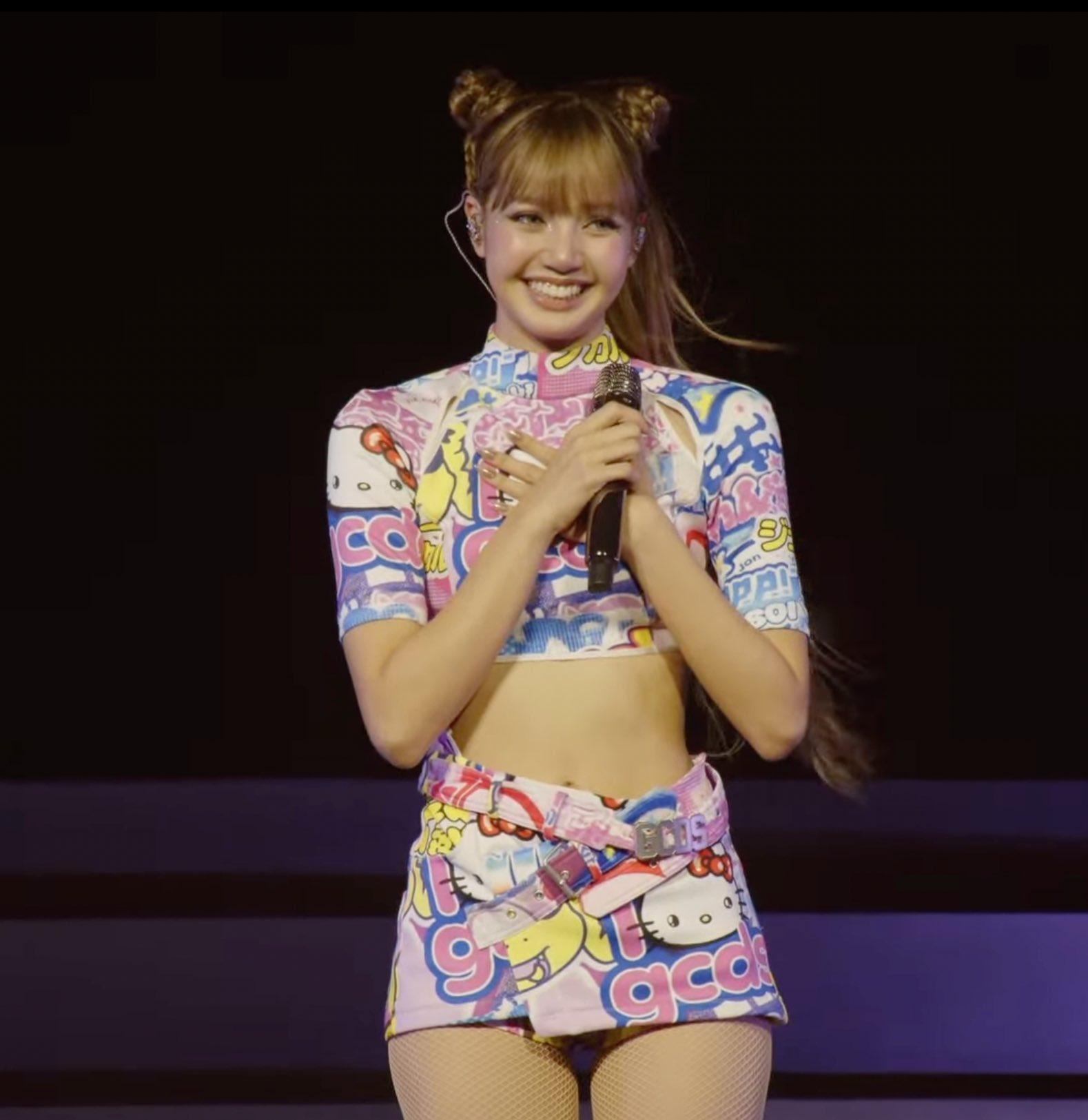 美國媒體大讚Lisa的在Coachella音樂節演出。
