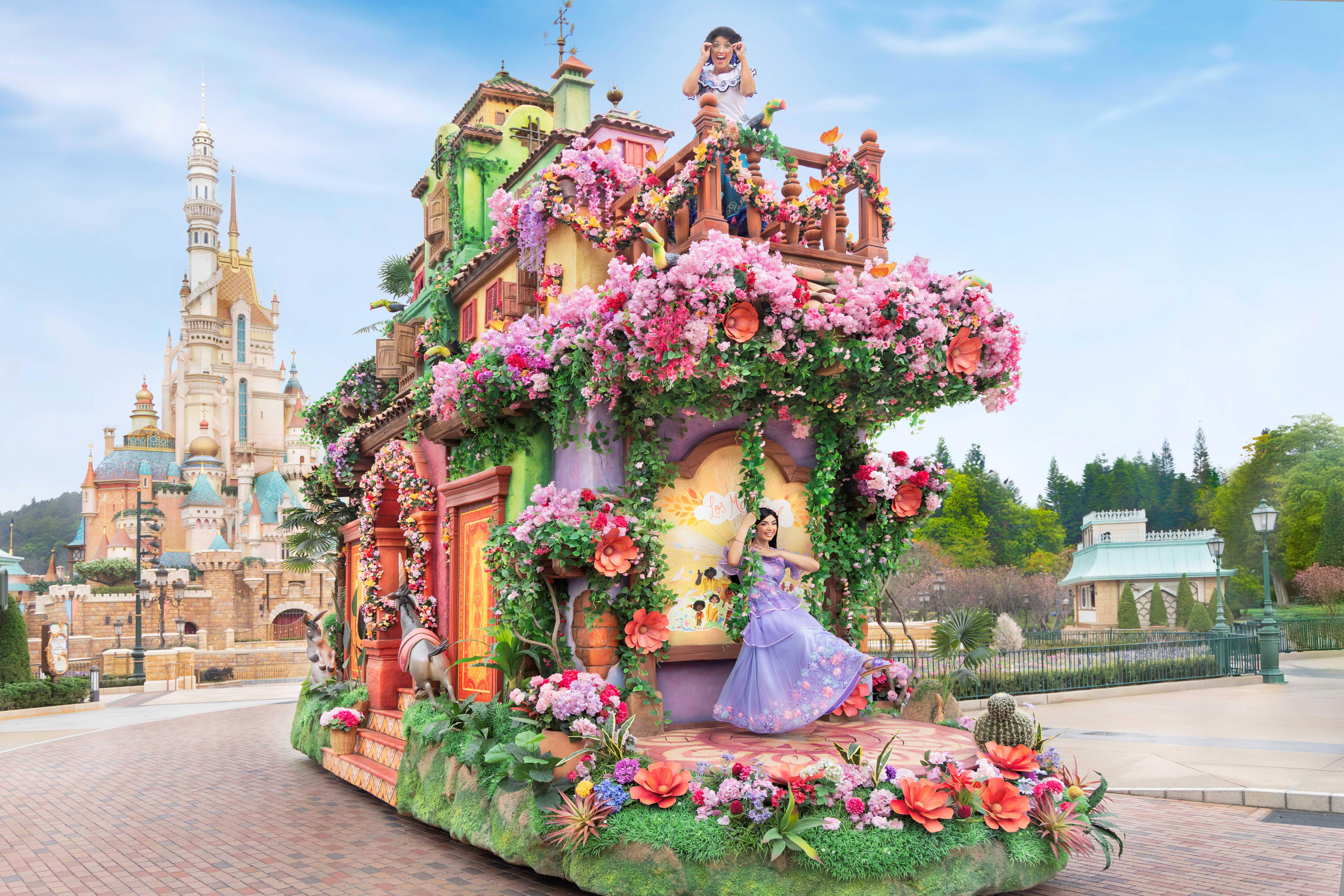 《奇幻魔法屋》主題花車。