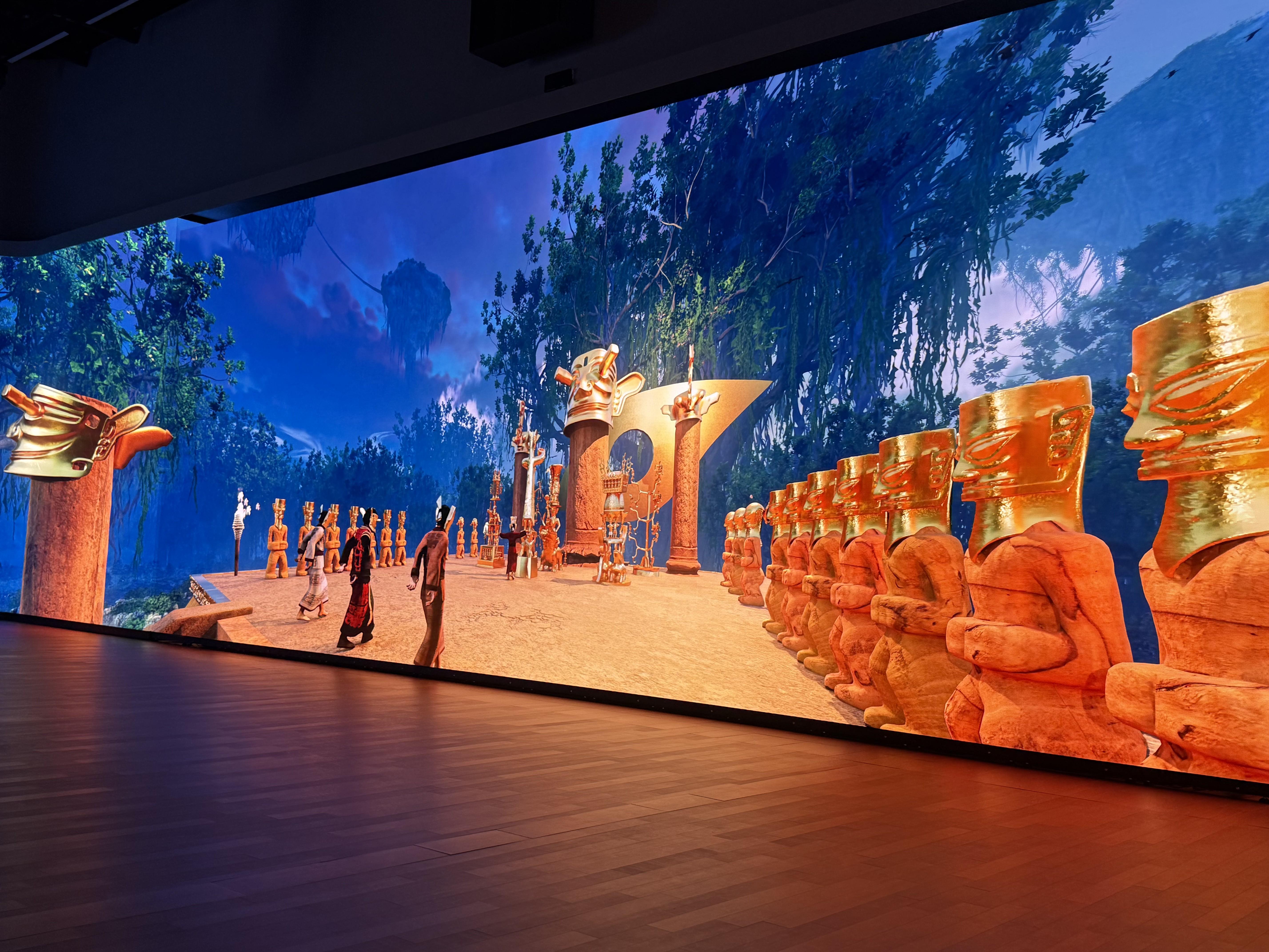 首單元「皎皎日星」先帶領觀眾走進古蜀先民生活環境及祭祀場景。