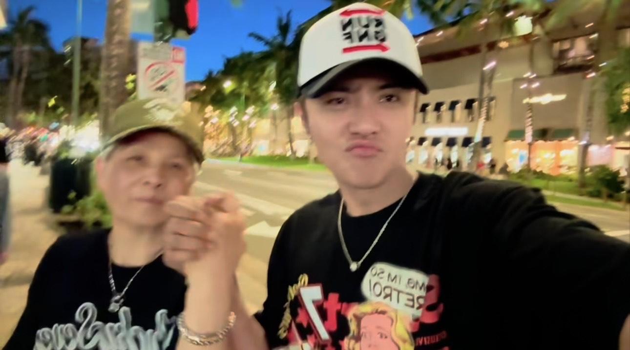 羅媽媽玩得相當盡興。