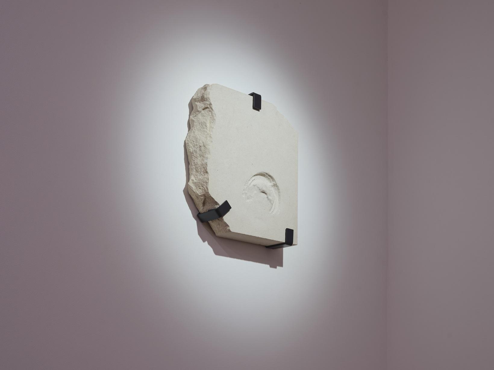 大館委約作品《尤利西斯(皮特拉卡杜塔「落石」墓地)》。