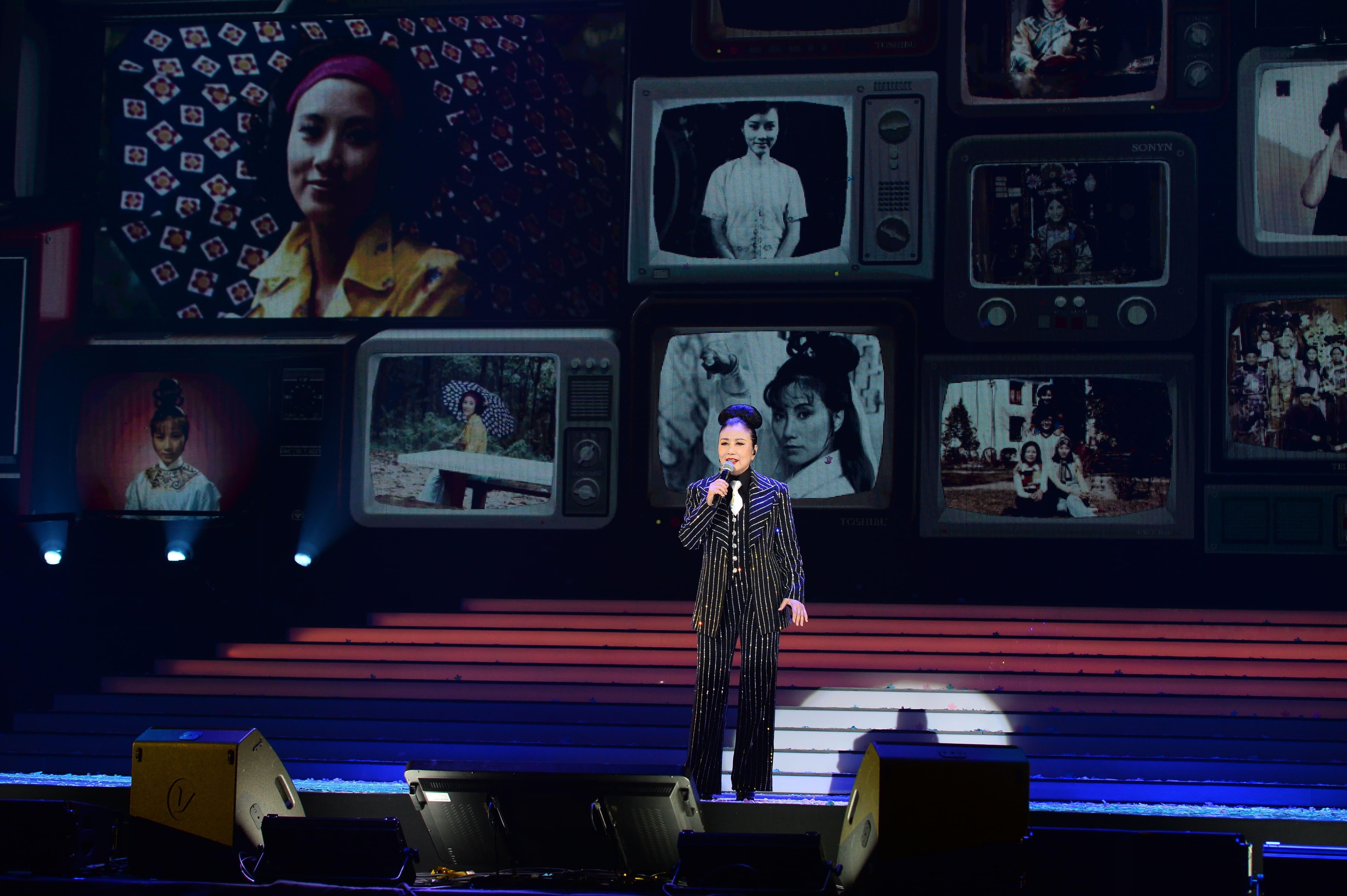 《阿姐Diva汪明荃演唱會2025》澳門站將於星期六(12 日) 在「澳門百老匯」隆重舉行!