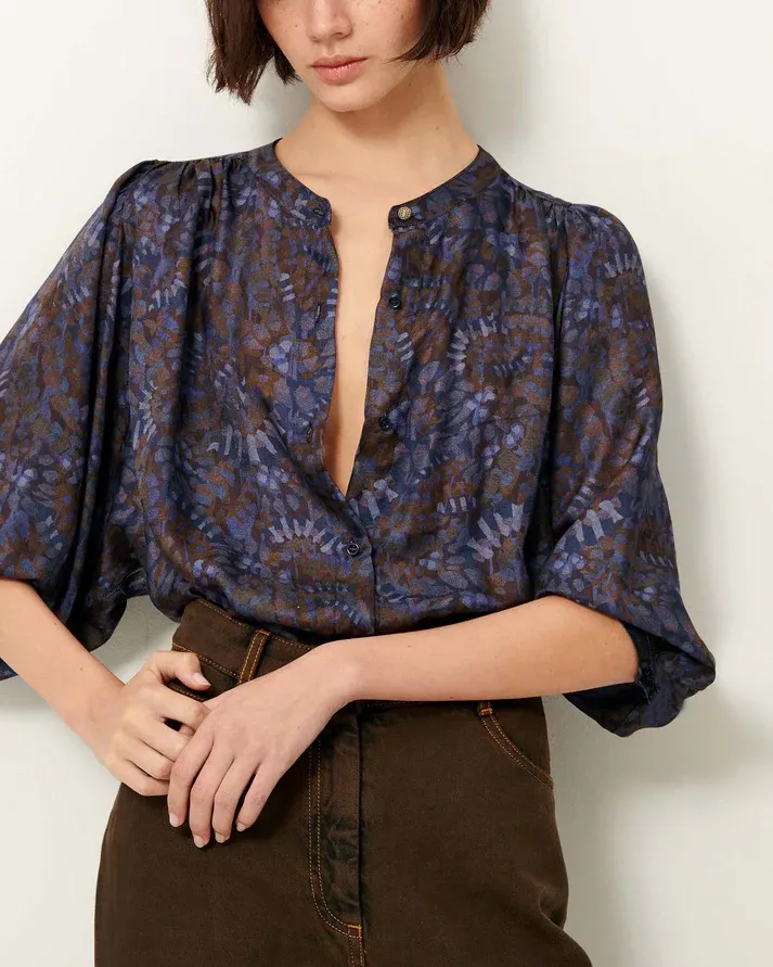 Clémence by Rue Madame網店上線,於網店消費滿港幣$400,即可享免運費。