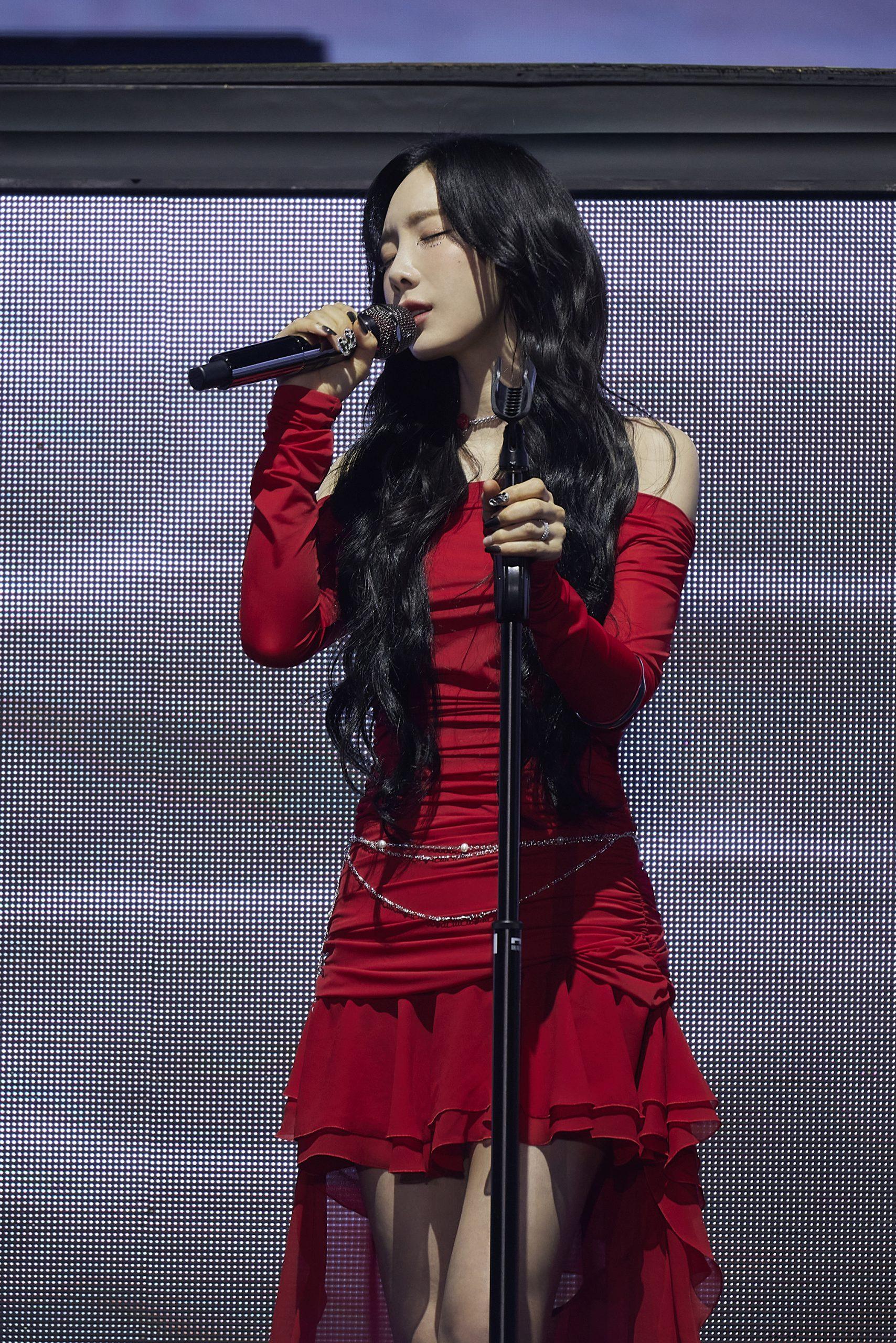 太妍演唱會實況。(網上圖片)