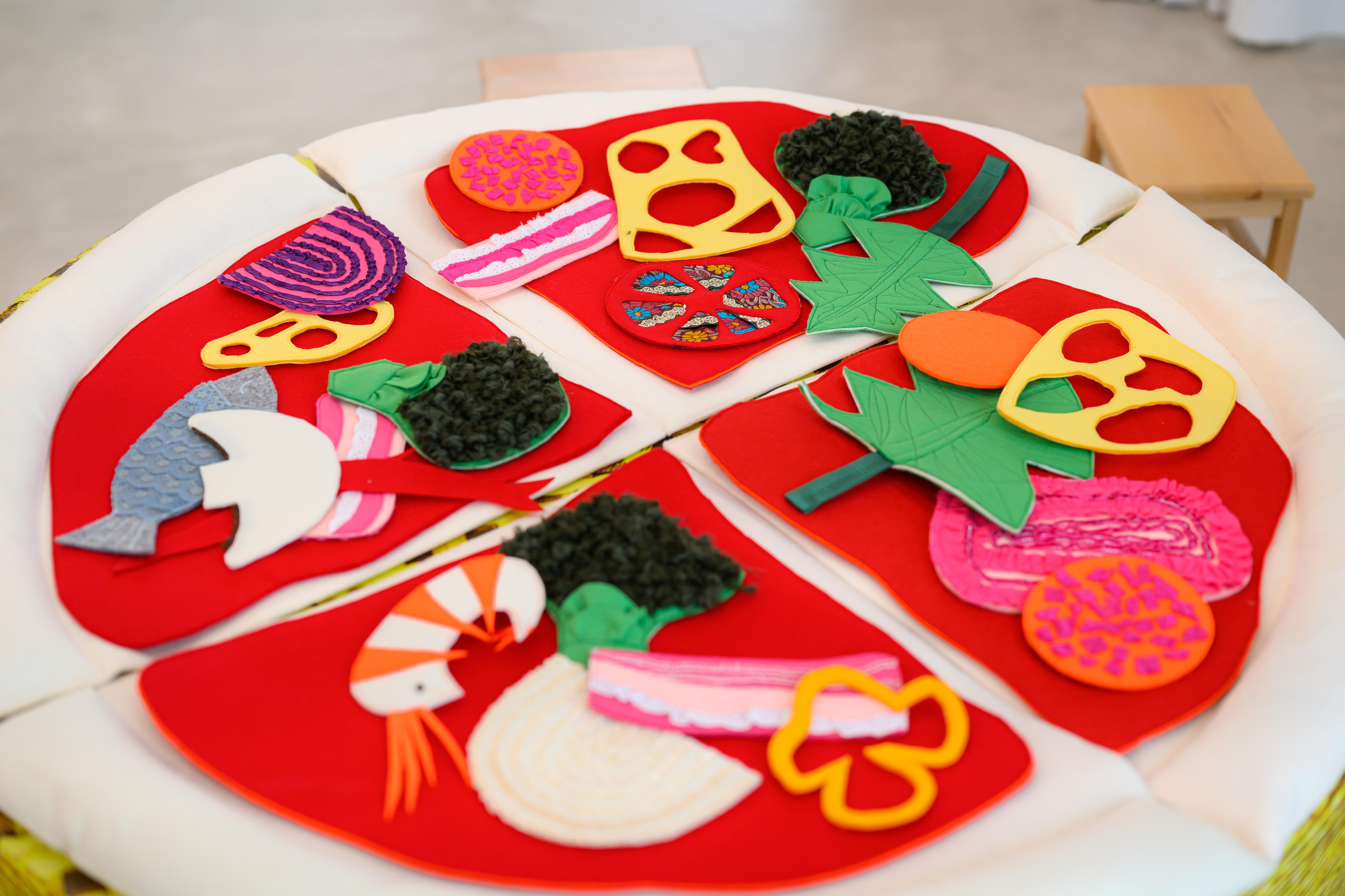 小朋友可發揮創意,製作特別的PIZZA。