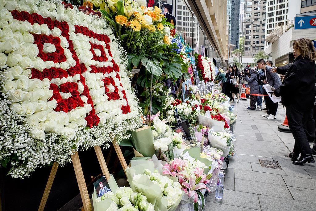 哥哥雖然逝世22周年,但從花海就知他從未離開過樂迷及影迷。