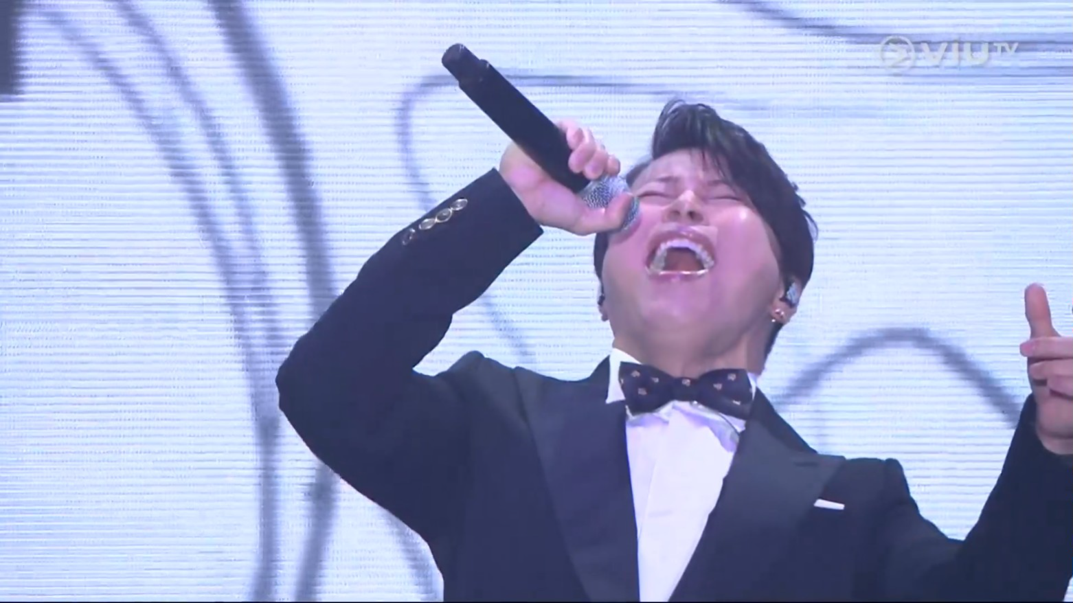 西川貴教以歌藝震懾不少樂迷。