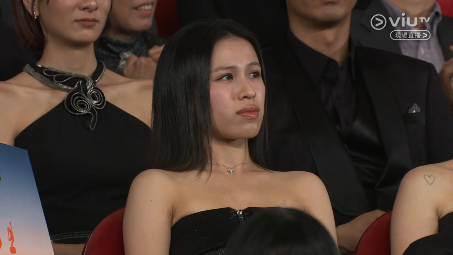 Winka見到朱芸編奪「最佳原創電影音樂」,令她不禁眼濕濕。