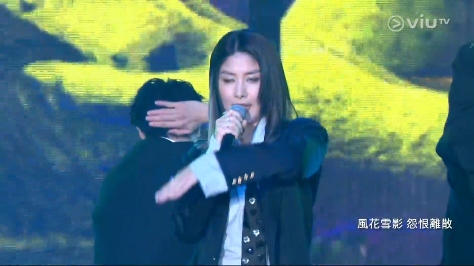 Kelly昨晚的演出大獲好評。