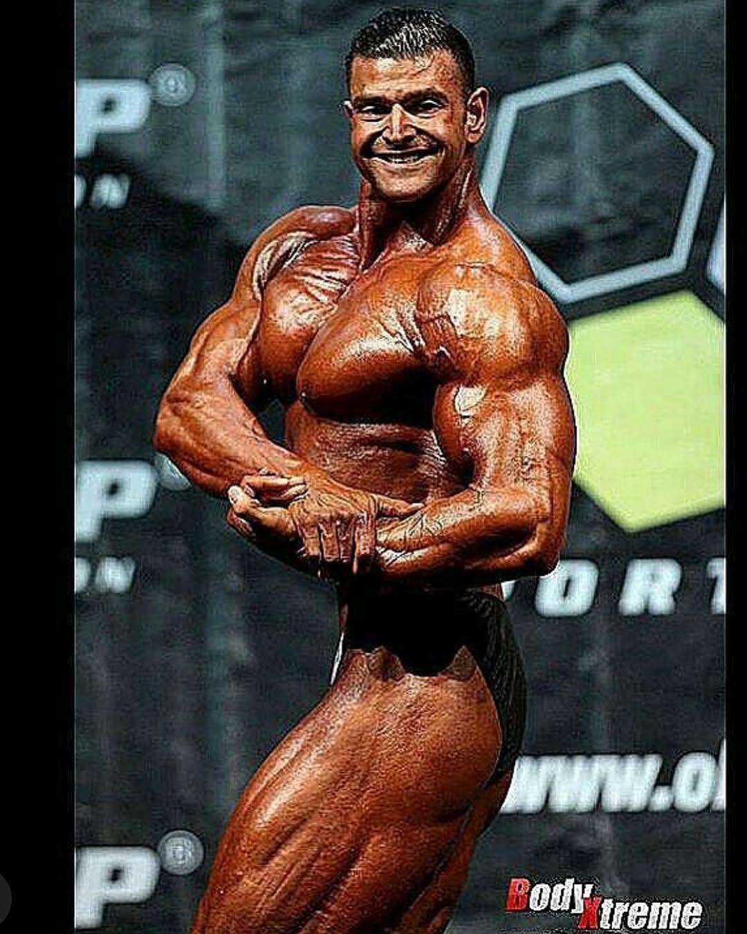 Vittorio Pirbazari被稱為Netflix肌肉男星。