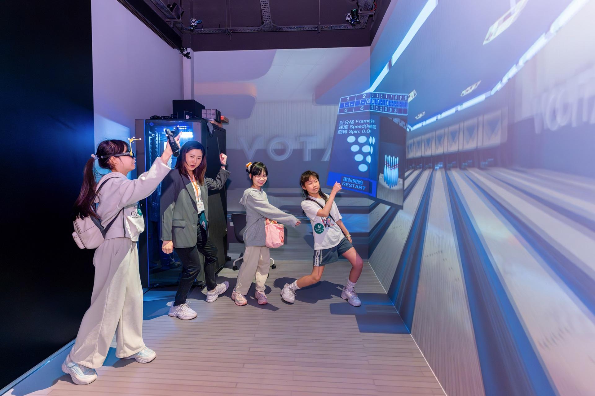 VOTANIC結合健康、娛樂和尖端科技,提供沉浸式360° VR保齡球體驗。