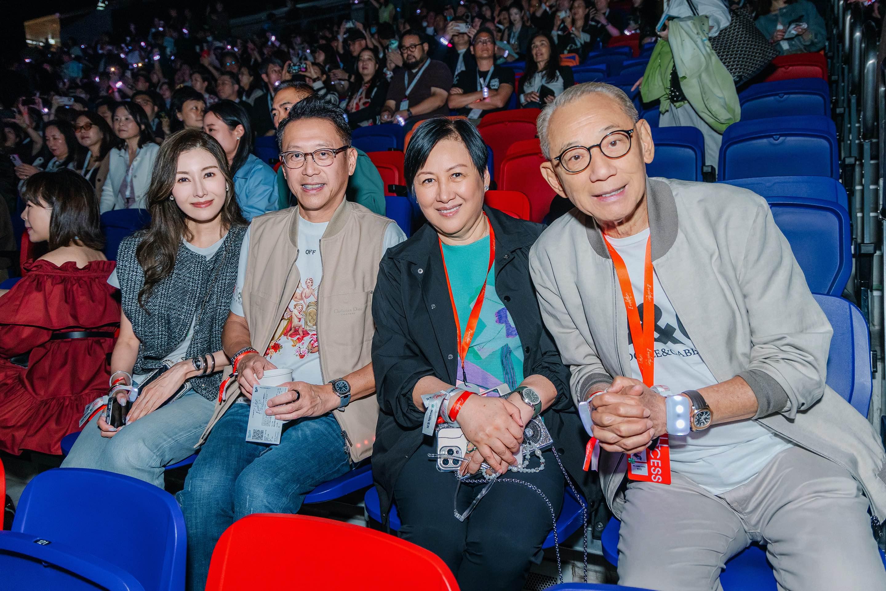 李嘉欣與夫婿許晉亨現身。