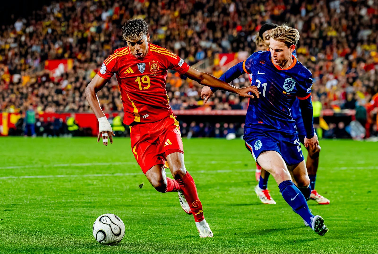 耶馬爾(Lamine Yamal)成為西班牙新一代主力。