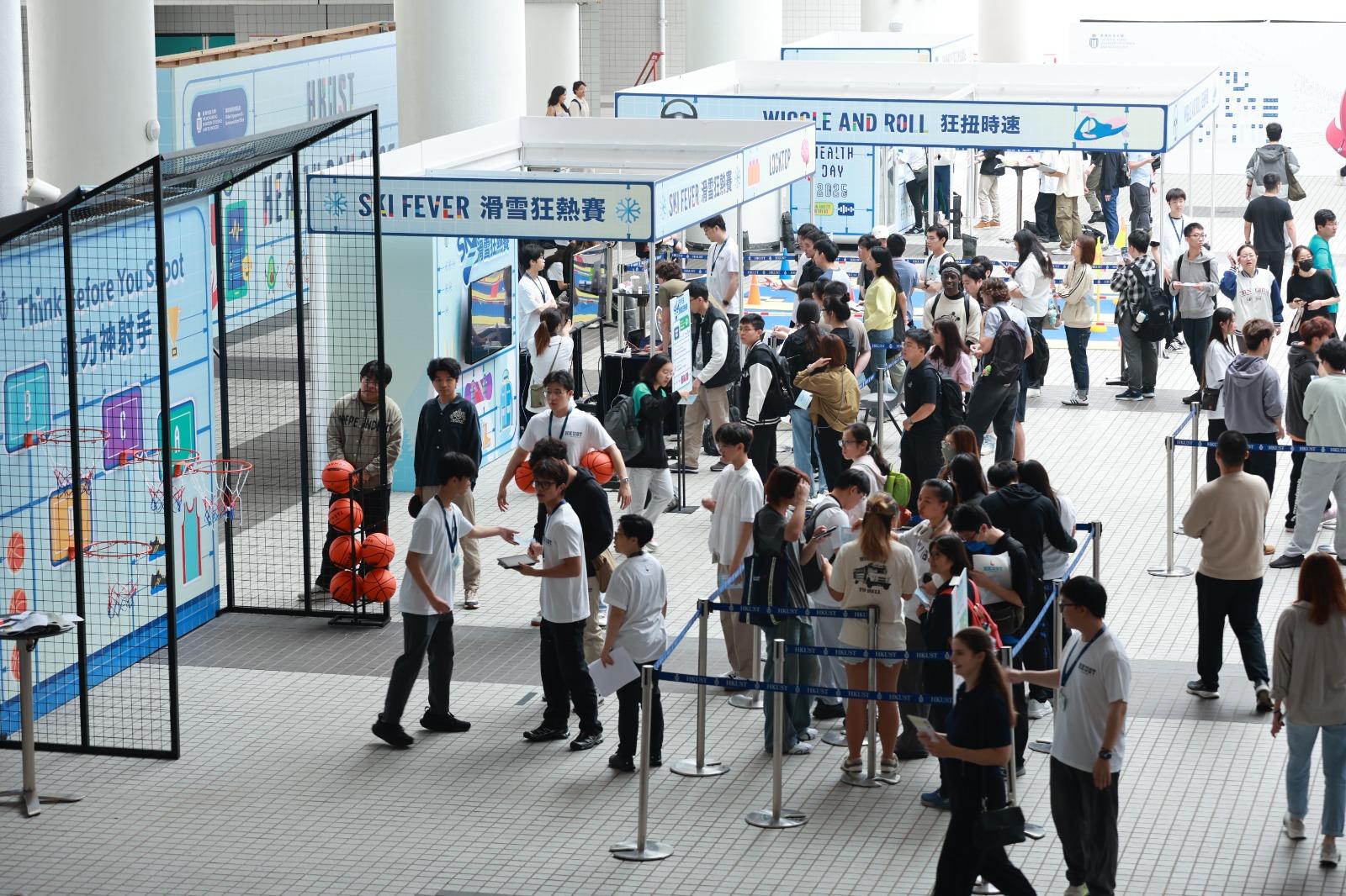 除攤位遊戲外,科大亦設置有關展覽。