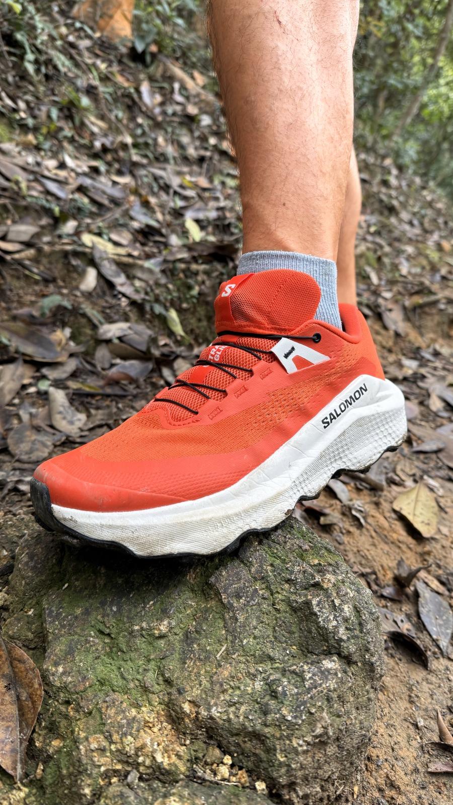 Salomon Ultra Glide 3足踝穩定性升級