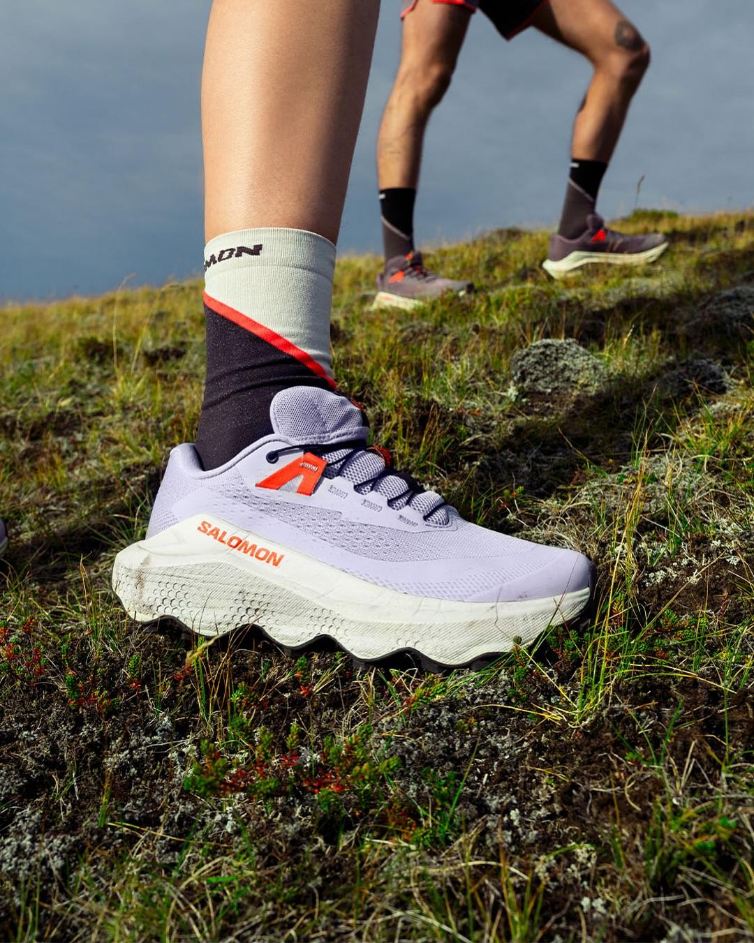 Salomon Ultra Glide 3女裝紫藍色