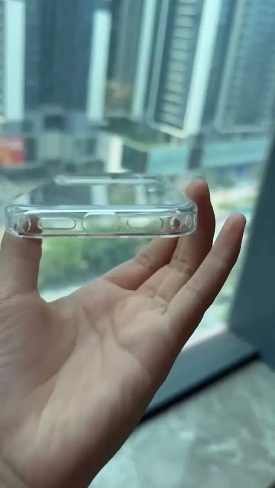 從多個不同消息源均帶來相同消息,可推斷大型鏡頭組設計將為 iPhone 17 Pro 產品特色,並普遍期望兩款 Pro 系列新品將同樣加強攝影規格及表現。