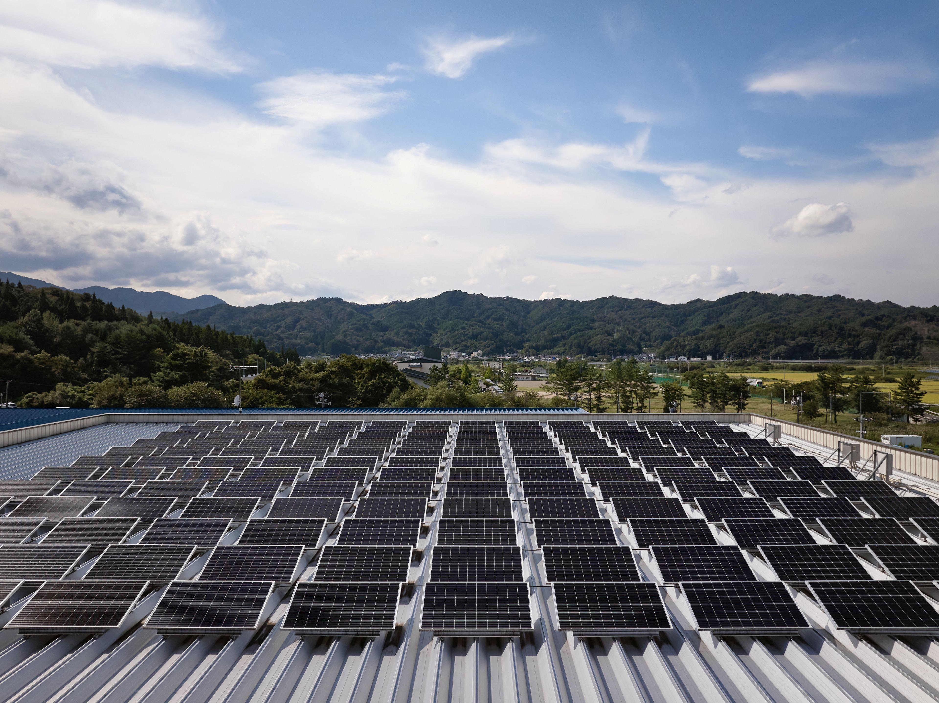 Apple已將其全球溫室氣體排放量減少逾60%,目標2030年實現碳中和。