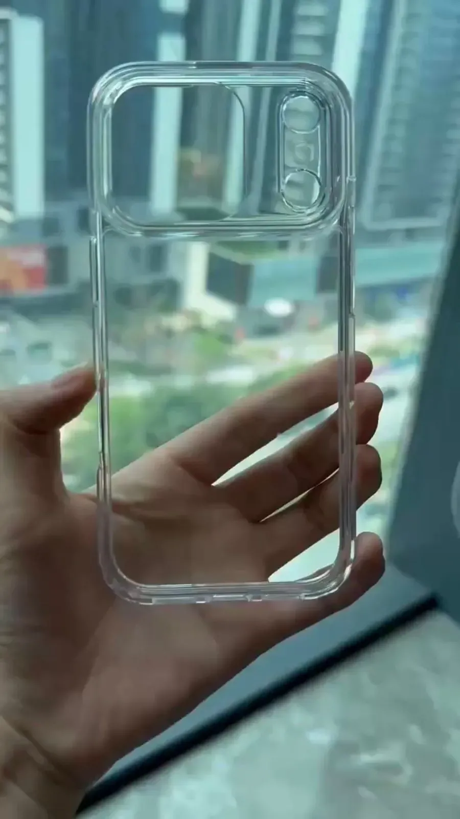 從多個不同消息源均帶來相同消息,可推斷大型鏡頭組設計將為 iPhone 17 Pro 產品特色,並普遍期望兩款 Pro 系列新品將同樣加強攝影規格及表現。